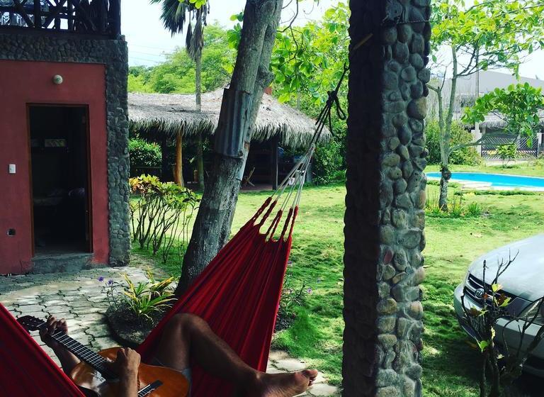 Casa Roja Hostel | Montañita | Santa Elena | Ecuador 4