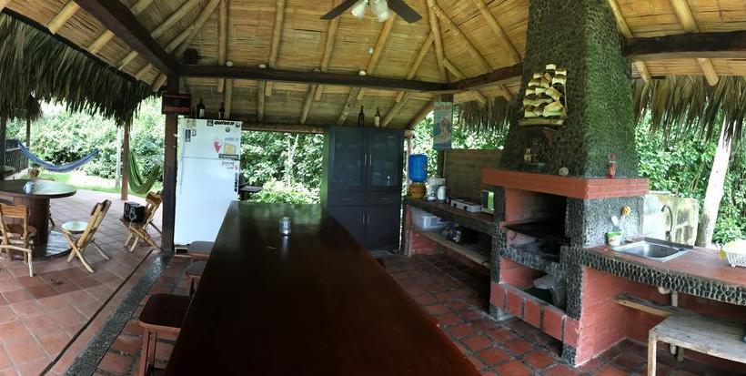 Casa Roja Hostel | Montañita | Santa Elena | Ecuador 5