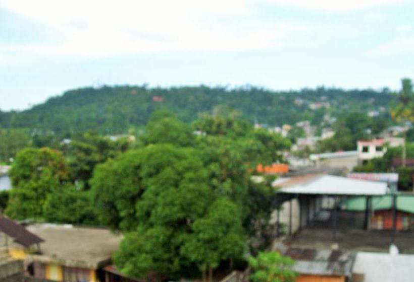 Bed and Breakfast Hostal Austria | Tena | Napo | Ecuador 6