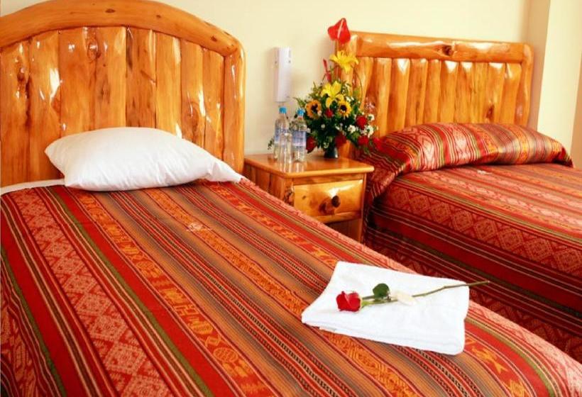 Hotel Hostal Santa Fe 2 | Otavalo | Imbabura | Ecuador 14