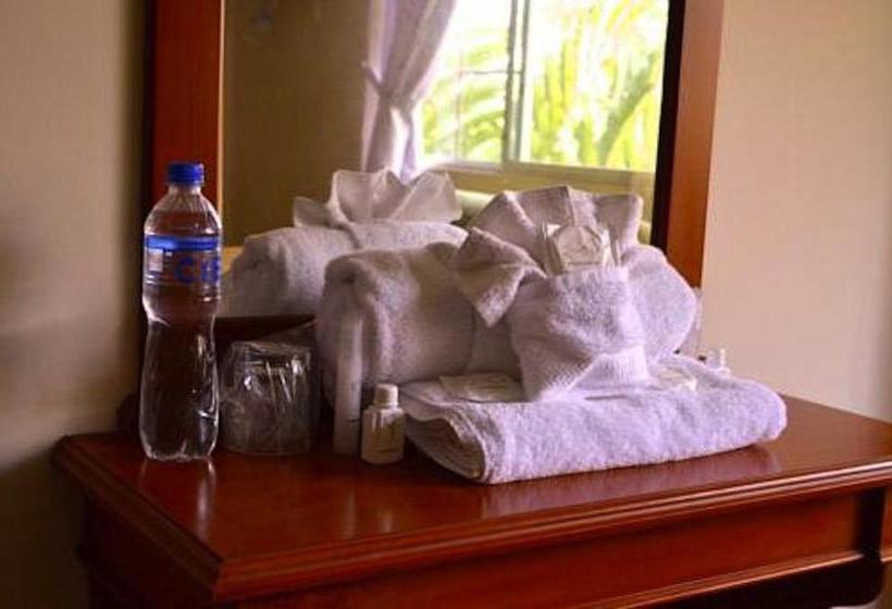 Hotel Toachi | Santo Domingo de los Colorados | Santo Domingo de los Tsáchilas | Ecuador 13