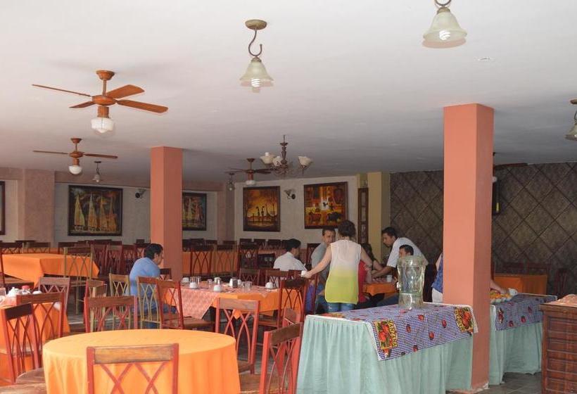 Hotel Peninsula Beach | Salinas | Santa Elena | Ecuador 7