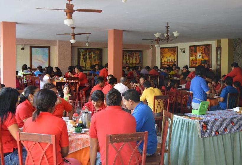 Hotel Peninsula Beach | Salinas | Santa Elena | Ecuador 8