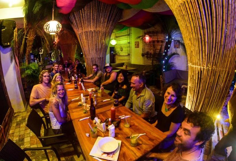 Hotel Olympus | Montanyita | Santa Elena | Ecuador 10