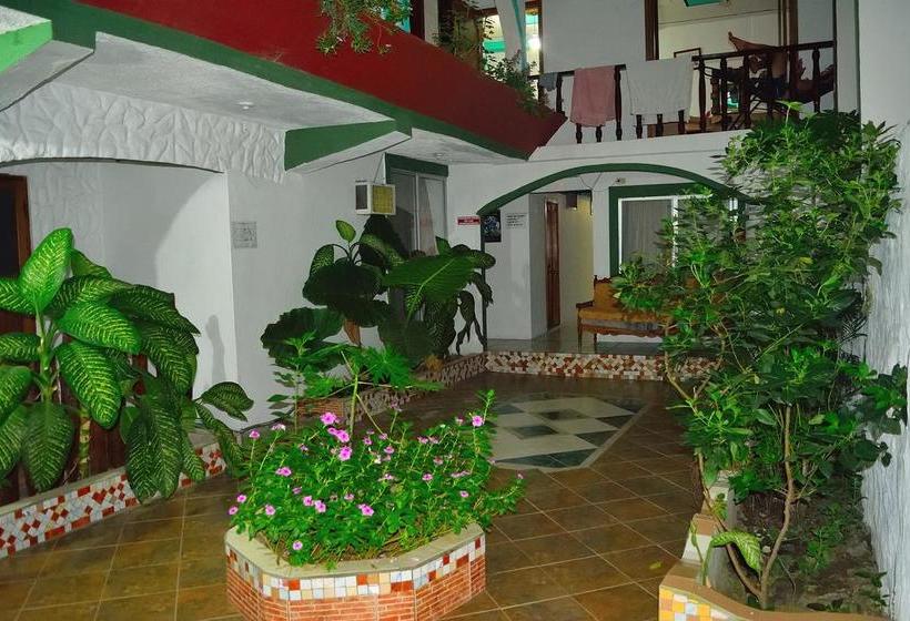 Albergue Hostal Sir Francis Drake | Puerto Ayora | Galápagos | Ecuador 10