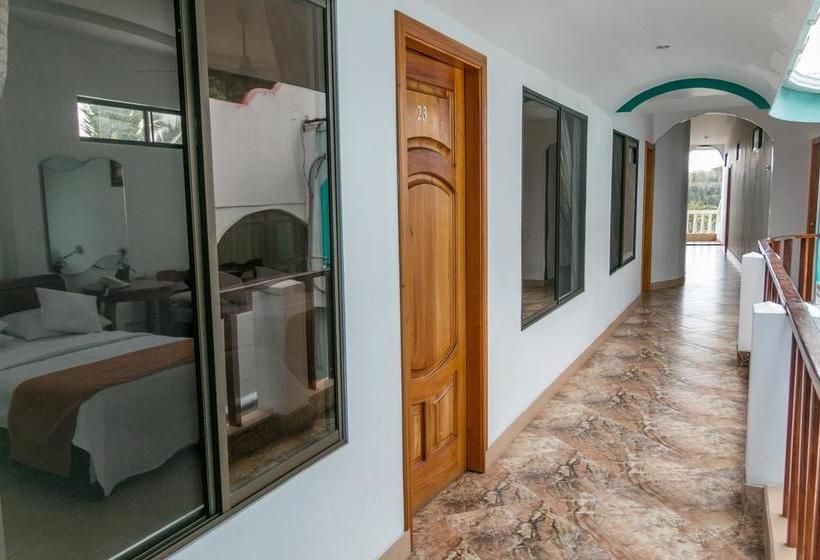 Albergue Hostal Sir Francis Drake | Puerto Ayora | Galápagos | Ecuador 5