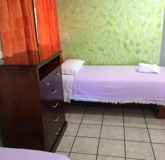 Bed & Breakfast La Peregrina | Puerto Ayora | Galápagos | Ecuador 1