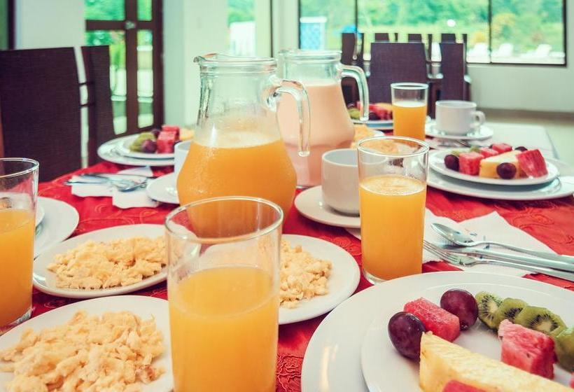 Hotel Galapagos Tortuga Bay | Puerto Ayora | Galápagos | Ecuador 13