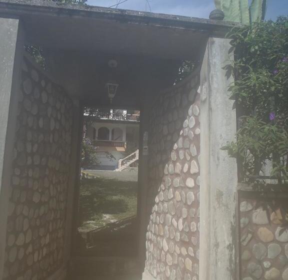 Bed and Breakfast Hostal Limoncocha | Tena | Napo | Ecuador 10