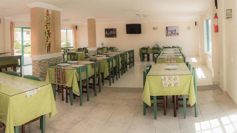 Hotel Carluz Atacames