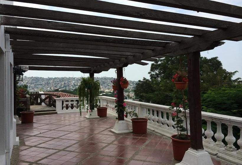 Bed and Breakfast Nazu House | Guayaquil | Guayas | Ecuador 15