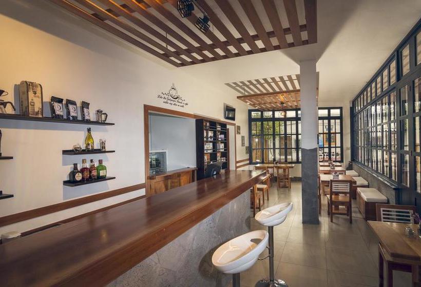 Albergue Galapagos Native