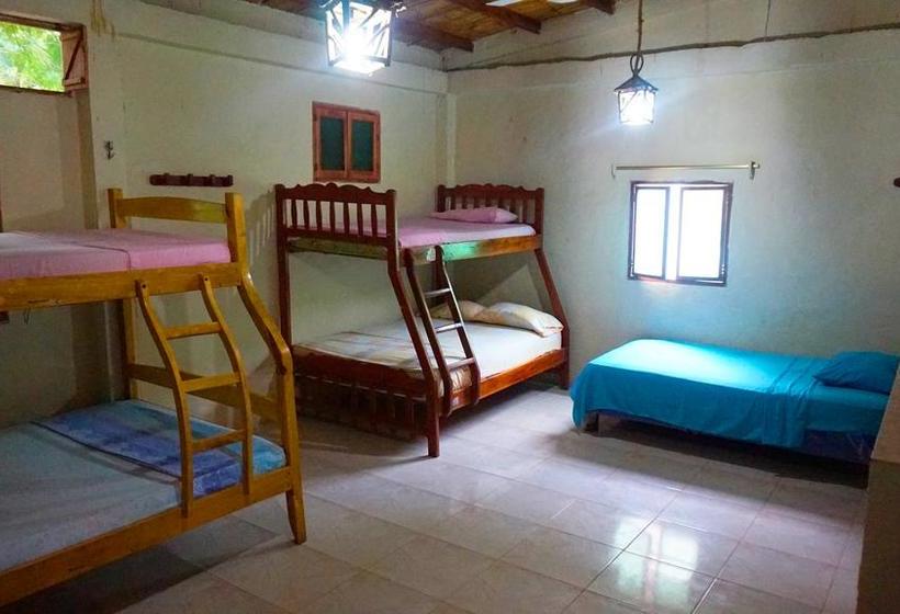 Hospedaria Hostal Mamacucha | Montanyita | Santa Elena | Equador 14