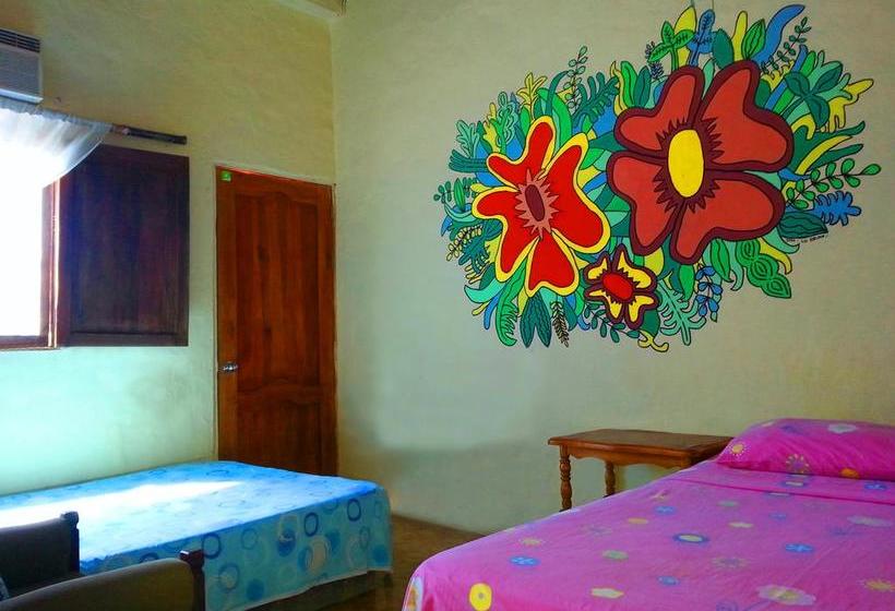 Hospedaria Hostal Mamacucha | Montanyita | Santa Elena | Equador 16