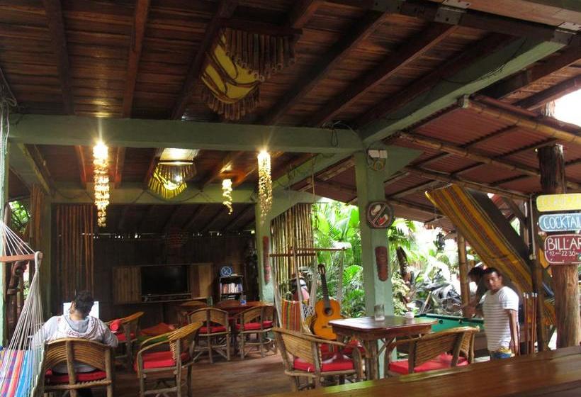 Hospedaria Hostal Mamacucha | Montanyita | Santa Elena | Equador 2
