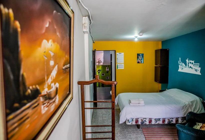 Minka Hostel | Quito | Pichincha | Ecuador 11