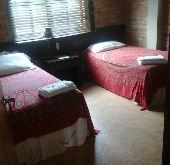 Bed and Breakfast Tavarua | Montañita | Santa Elena | Ecuador 13