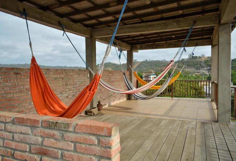 Bed and Breakfast Tavarua | Montañita | Santa Elena | Ecuador 18