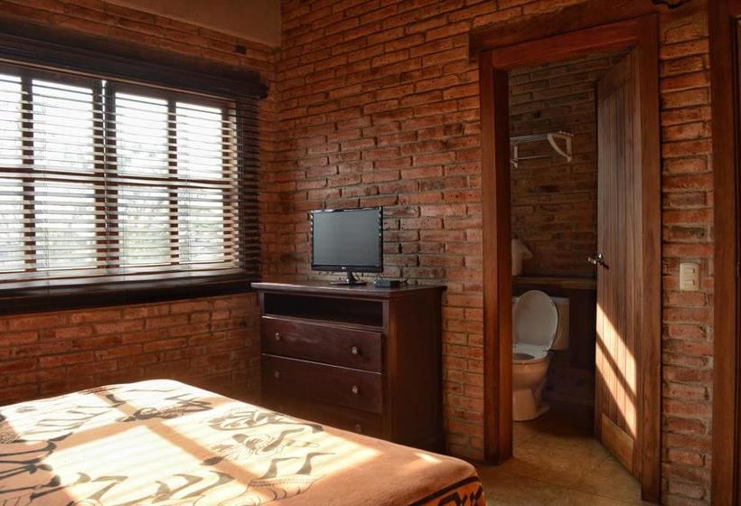 Bed and Breakfast Tavarua | Montañita | Santa Elena | Ecuador 19