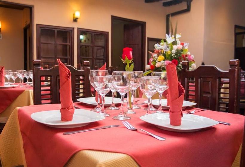 Hotel Hostal Calle Angosta Ecuador | Cuenca | Azuay | Ecuador 13