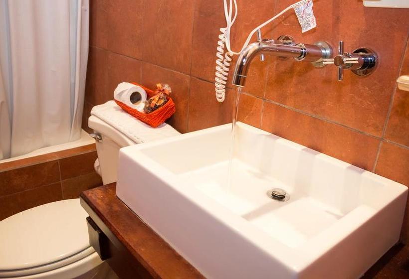 Hotel Hostal Calle Angosta Ecuador | Cuenca | Azuay | Ecuador 17