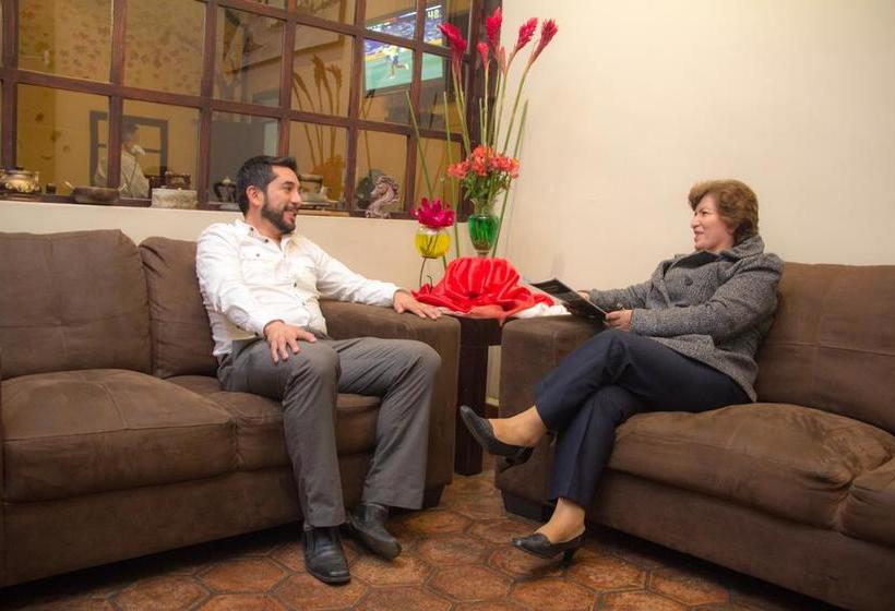 Hotel Hostal Calle Angosta Ecuador | Cuenca | Azuay | Ecuador 7