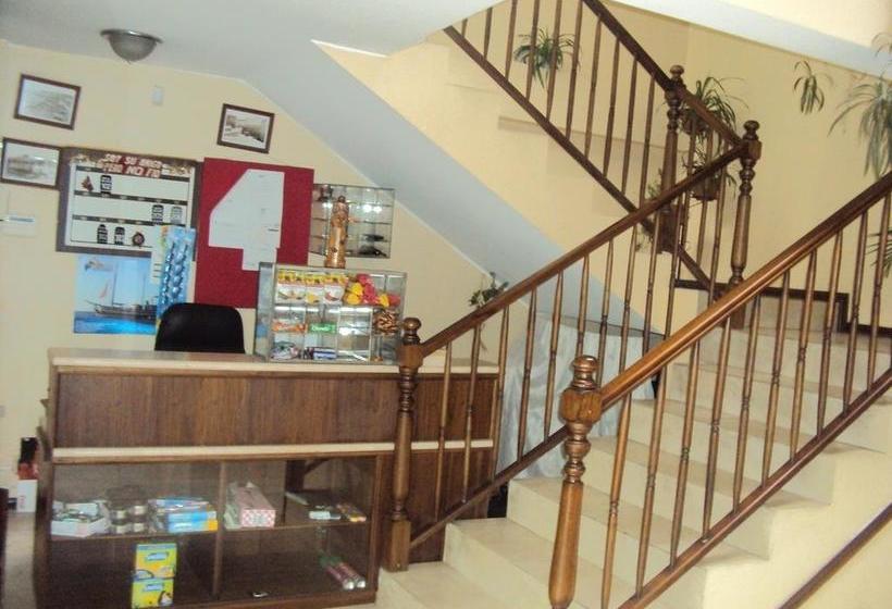 Hotel Hostal Melanie | Quito | Pichincha | Ecuador 7