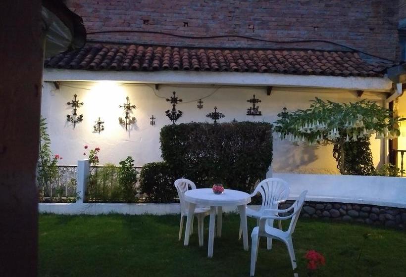 Albergue Hostal Macondo | Cuenca | Azuay | Ecuador 1