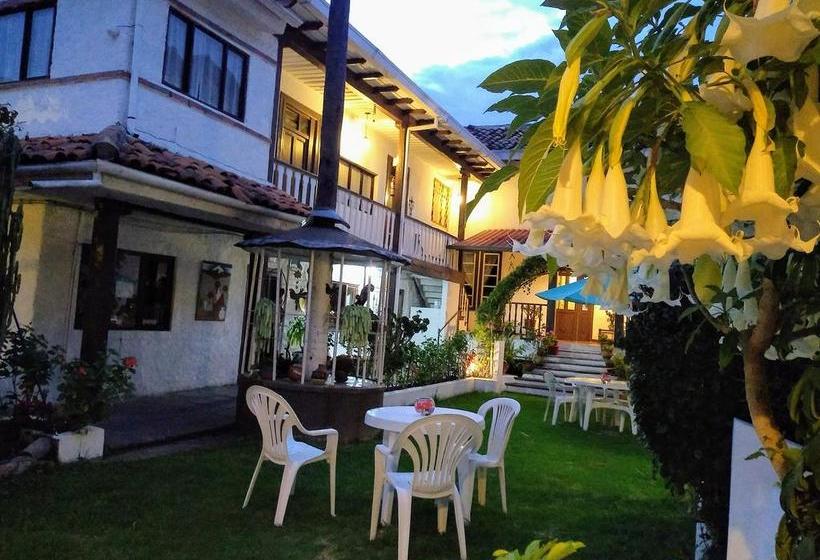 Albergue Hostal Macondo | Cuenca | Azuay | Ecuador 2