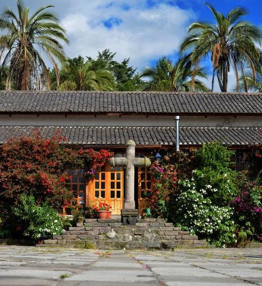 Hotel Hacienda La Carriona