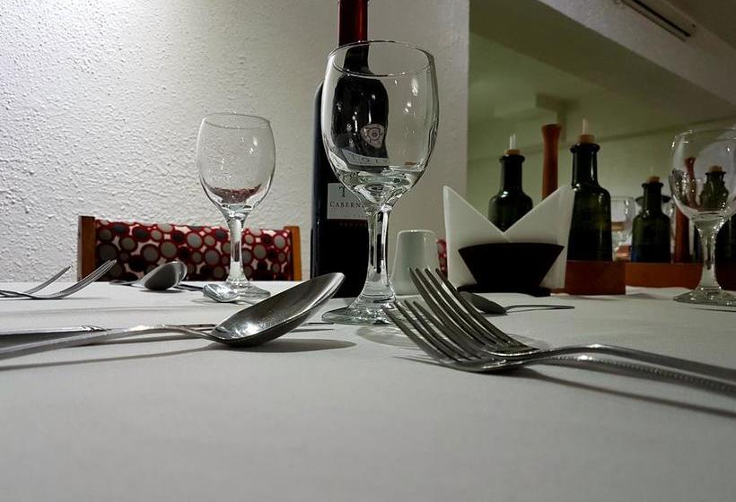 Hotel Castellano | Puerto Montt | Los Lagos | Chile 18