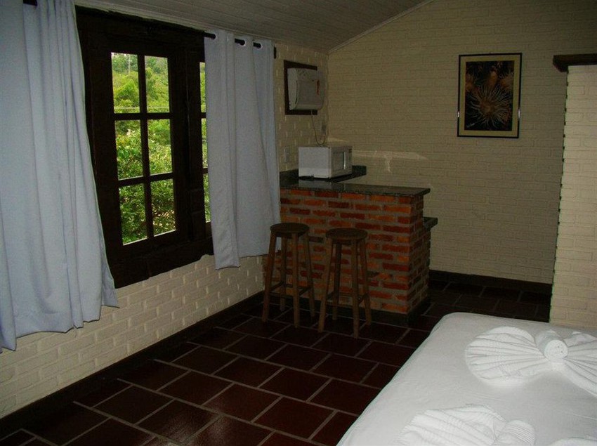 Hostal Pousada George's Village  | Bombinhas | Santa Catarina | Brasil 17