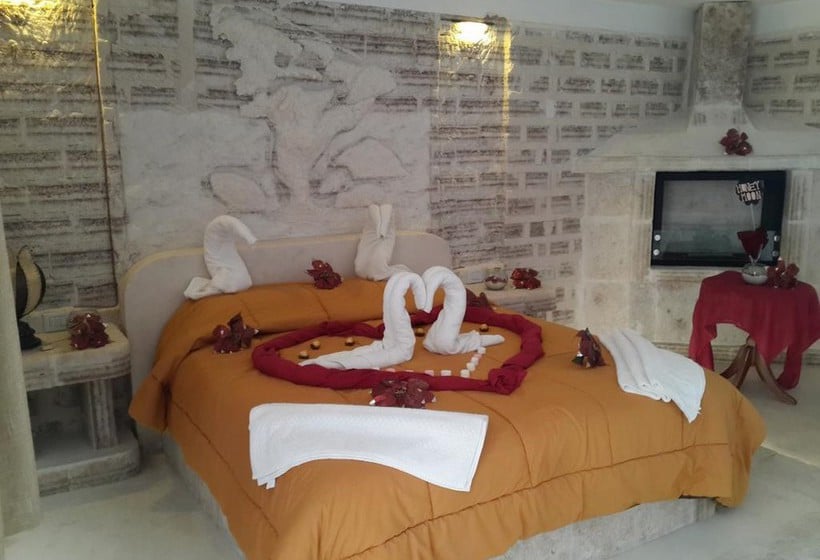 Hotel de Sal Cristal Samaña | Colchani | Bolivia | América del Sur 11