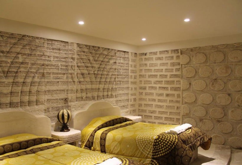 Hotel de Sal Cristal Samaña | Colchani | Bolivia | América del Sur 16