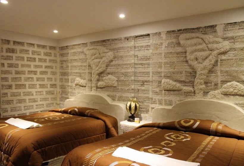 Hotel de Sal Cristal Samaña | Colchani | Bolivia | América del Sur 2