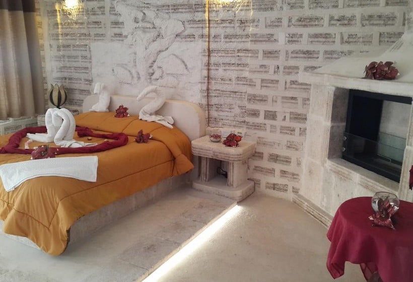 Hotel de Sal Cristal Samaña | Colchani | Bolivia | América del Sur 6