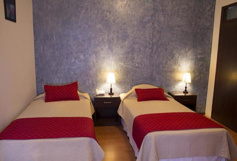 Albergue Hostal Granny | Tarija | Bolivia | América del Sur 12