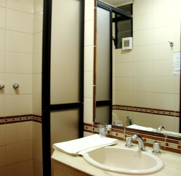 Albergue Hostal Granny | Tarija | Bolivia | América del Sur 15