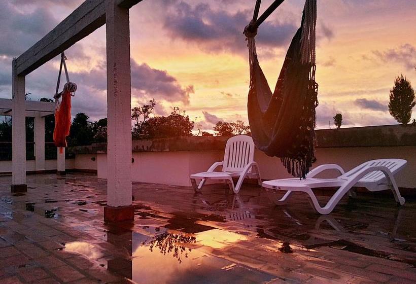 Casa Alta Hostel | Ciudad del Este | Paraguay | América del Sur 10