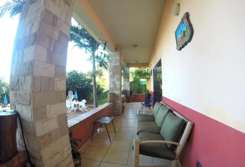 Casa Alta Hostel | Ciudad del Este | Paraguay | América del Sur 14