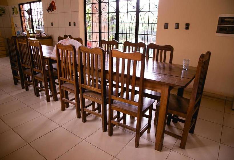 Casa Alta Hostel | Ciudad del Este | Paraguay | América del Sur 16