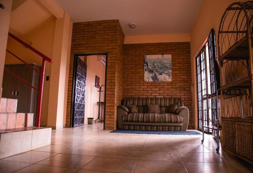 Casa Alta Hostel | Ciudad del Este | Paraguay | América del Sur 19