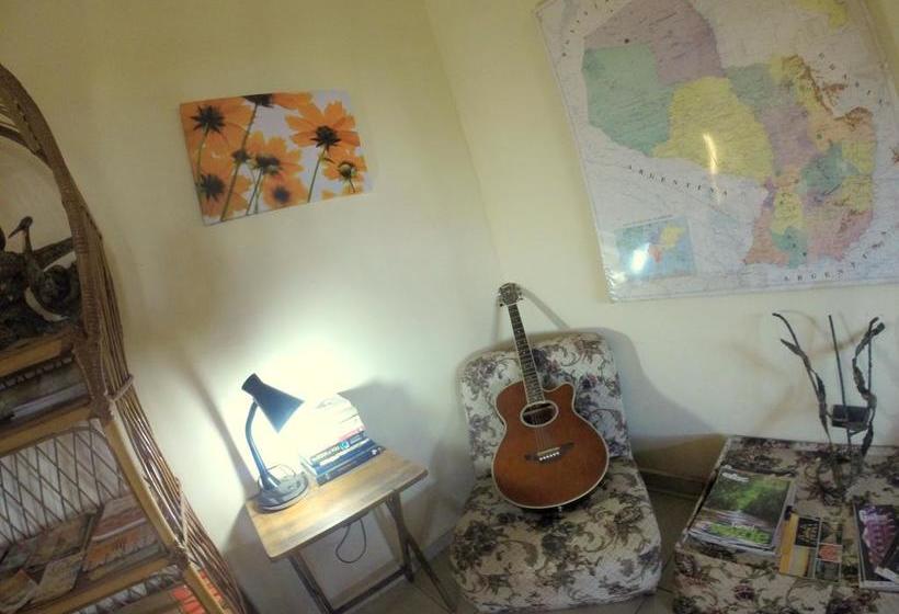 Casa Alta Hostel | Ciudad del Este | Paraguay | América del Sur 5