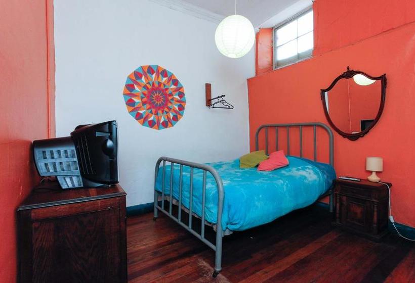 Albergue Hostal Casa Verde Limón | Valparaíso | Valparaiso | Chile 15