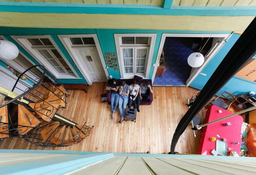 Albergue Hostal Casa Verde Limón | Valparaíso | Valparaiso | Chile 18