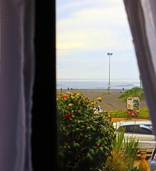 Hotel Rex | Pichilemu | O'Higgins | Chile 13