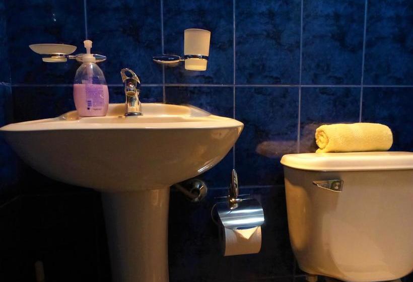 Hostal La Base | Puerto Natales | Magallanes y Antartica | Chile 6