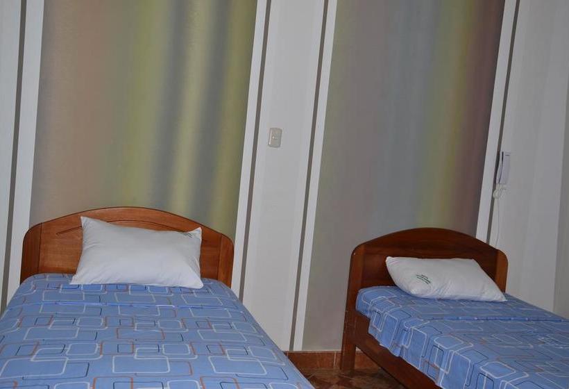 Hotel Hostal Victor Manuel | Tarapoto | San Martín | Perú 11