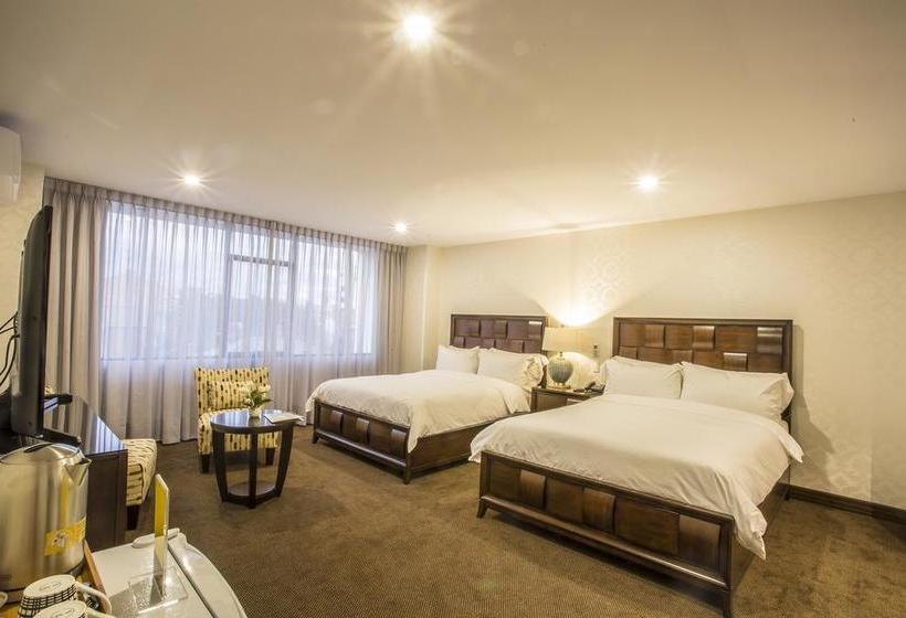 Hotel Roles | Sucre | Bolivia | América del Sur 11