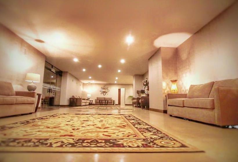 Hotel Roles | Sucre | Bolivia | América del Sur 14